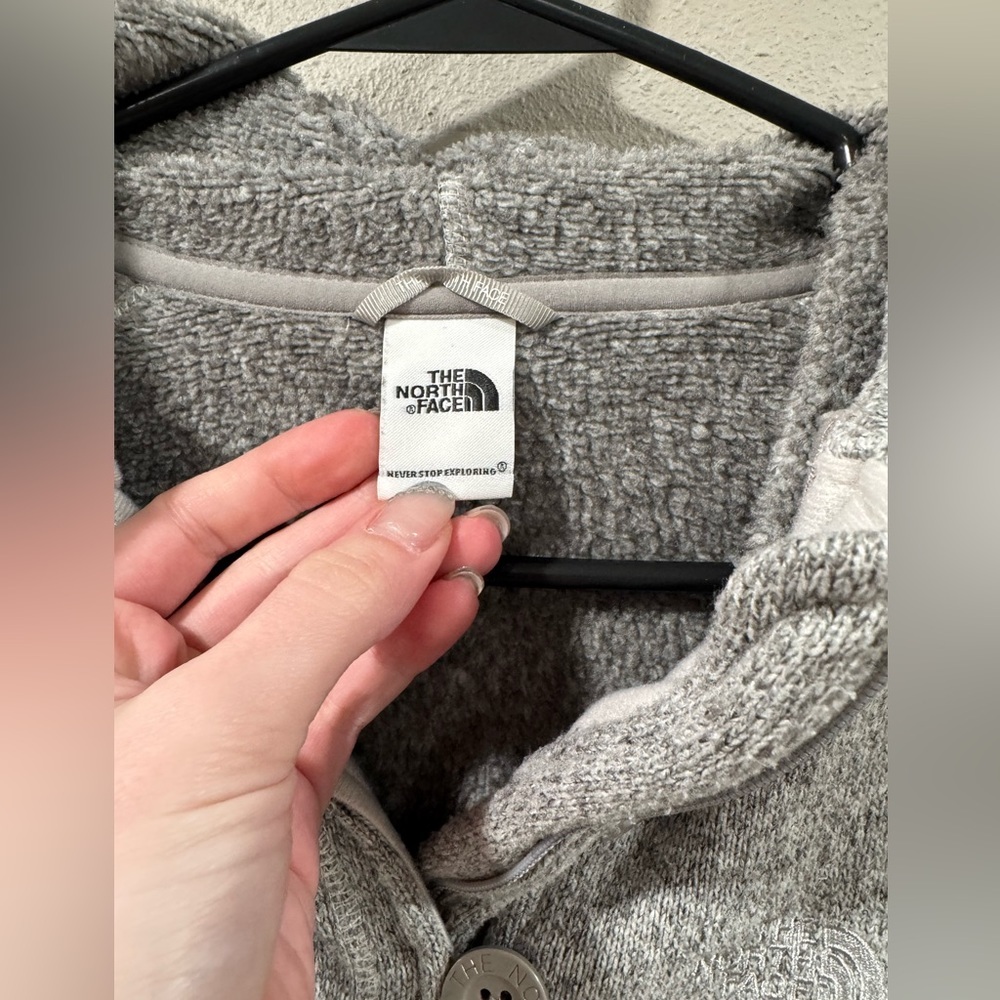 The North Face Heathered Gray Crescent Sunshine Fleece Sweatshirt Hoodie - Picture 5 of 8